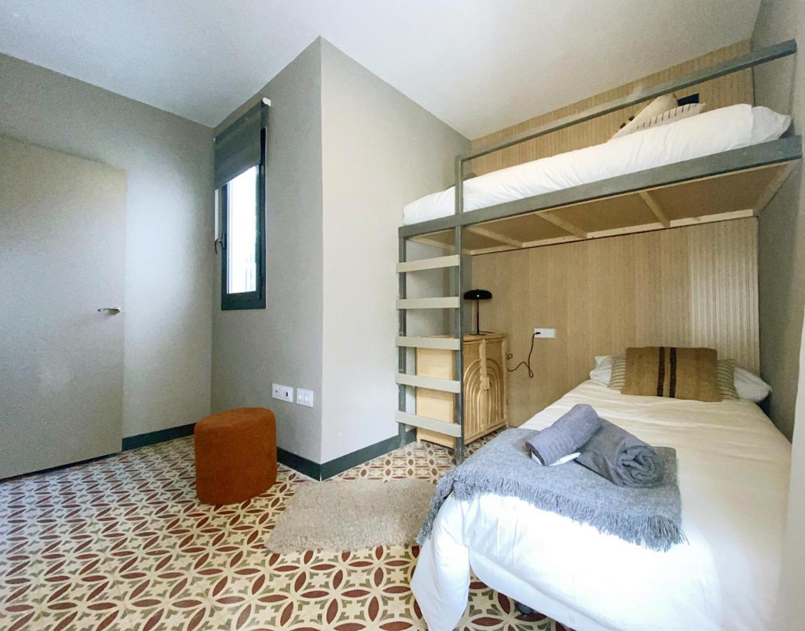 Fridays Flats Onix House Villa L'Hospitalet de Llobregat Eksteriør billede