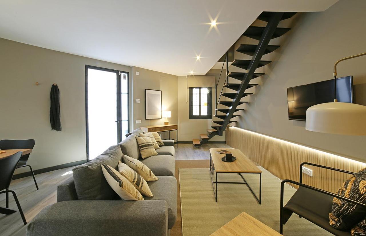 Fridays Flats Onix House Villa L'Hospitalet de Llobregat Eksteriør billede